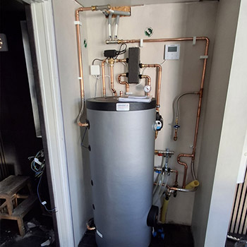 Marcus Åberg - Säkvent värmepump _ vent AB. Monoblock mot 200l ambista dhw copy.jpg